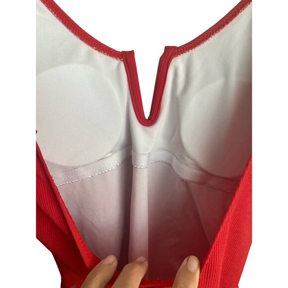NEW Zaful V Wired High Cut Ribbed Low Back One Piece Swimsuit Size 6 Cherry Red - Picture 5 of 8